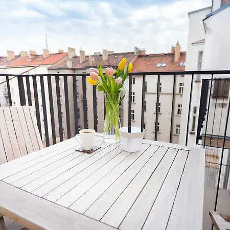 Appartement Beautiful Malastrana *