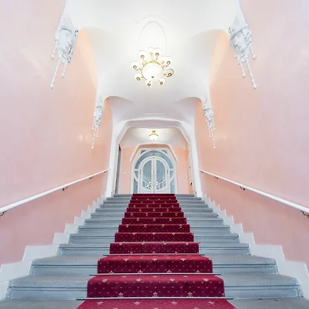 Beautiful Malastrana Apartamento *
